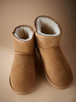 Pantoffels*Next - Signature Suede Slipper Boots with Faux Fur Lining Lichtbruin