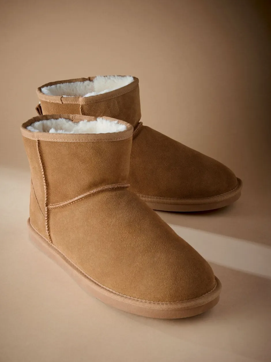 Pantoffels*Next - Signature Suede Slipper Boots with Faux Fur Lining Lichtbruin