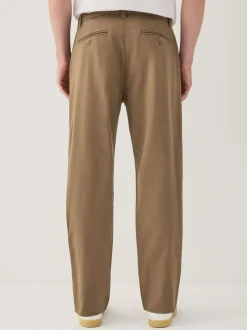 Broeken En Chino's*Next - Single Pleated Stretch Chinos Trousers Lichtbruin