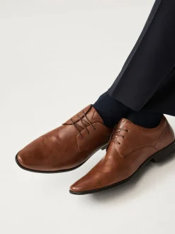 Schoenen|Formele Schoenen|Next - Standaard pasvorm - Derbyschoenen met veter Lichtbruin