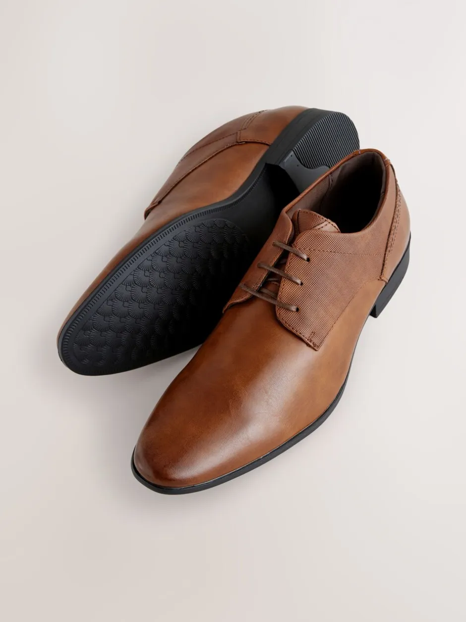 Schoenen|Formele Schoenen|Next - Standaard pasvorm - Derbyschoenen met veter Lichtbruin