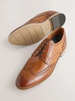 Schoenen|Formele Schoenen*Next - Standaard pasvorm - Brogues van leer met contrasterende zool Lichtbruin