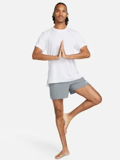 Shorts*Nike Lichtgrijs - Dri-FIT Challenger 5 Inch hardloopshorts met slipvoering
