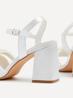 Schoenen Met Hakken|Gelegenheidskleding*Linzi Bridal Iris blokhak met parel versierde teenriem