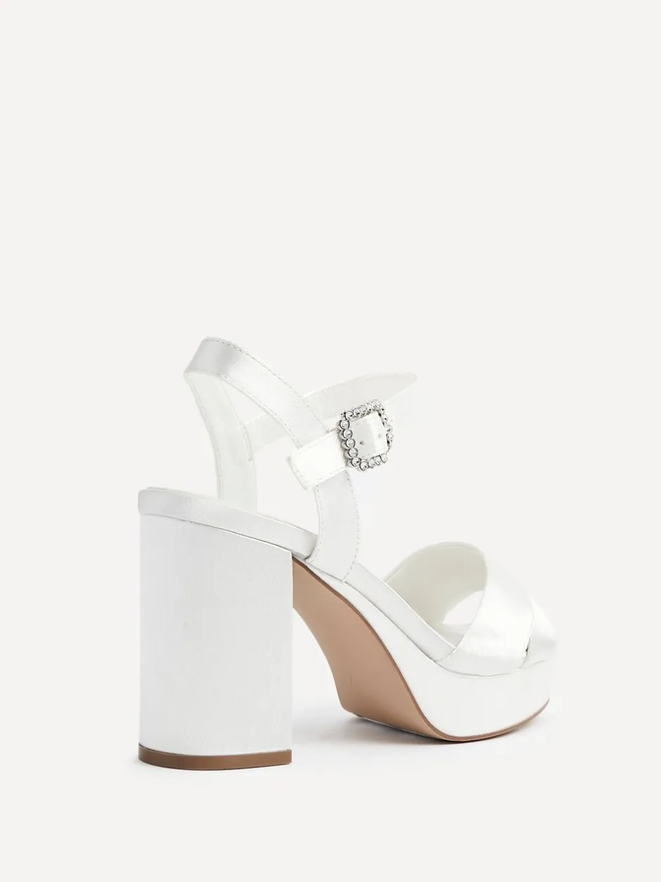 Schoenen Met Hakken|Linzi Bridal Perola sandalen met gekruiste bandjes en plateauzool