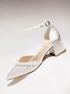 Schoenen Met Hakken*Linzi Swan Court Heels With Pearl Details