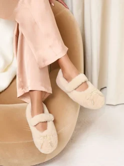Pantoffels*Lipsy Borg Mary Jane with Bow Detail Slippers