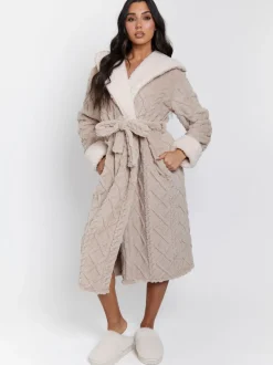 Badjassen*Loungeable Cable Cutwork Hooded Midi Dressing Gown
