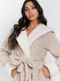 Badjassen*Loungeable Cable Cutwork Hooded Midi Dressing Gown
