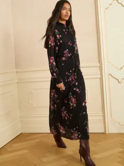 Gelegenheidskleding|Jurken|Love & Roses - Hoogsluitende midi-jurk van mesh met plisséplooien