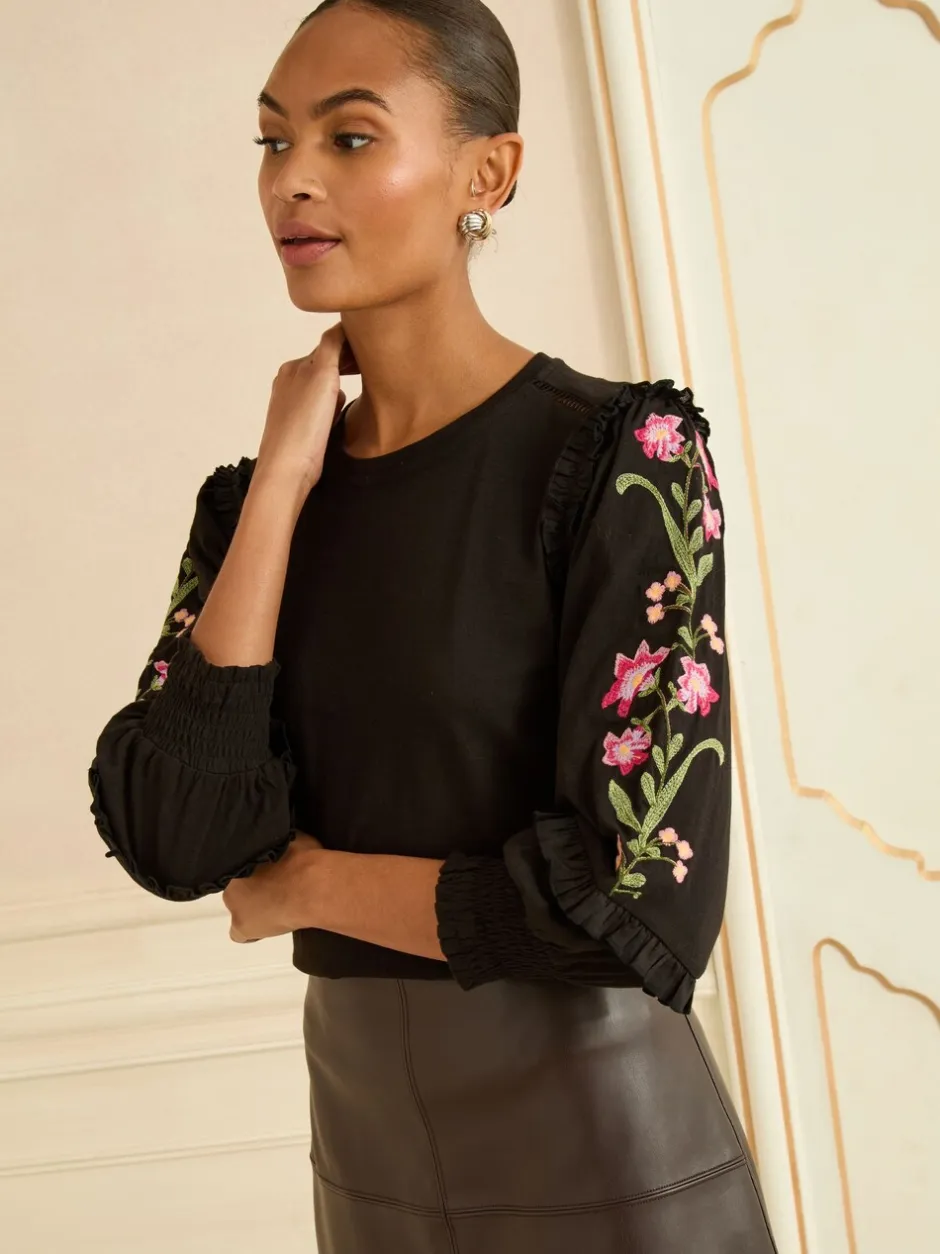 Blouses En Overhemden*Love & Roses Embroidered Detail Jersey Top