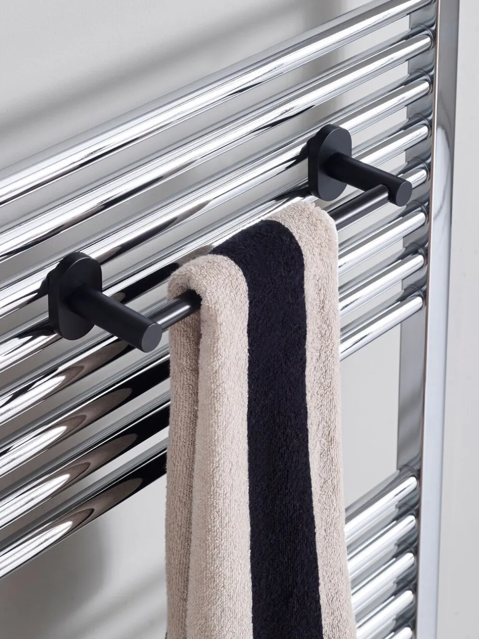 Badkameraccessoires|Next Magnetische uitschuifbare handdoekrail Zwart