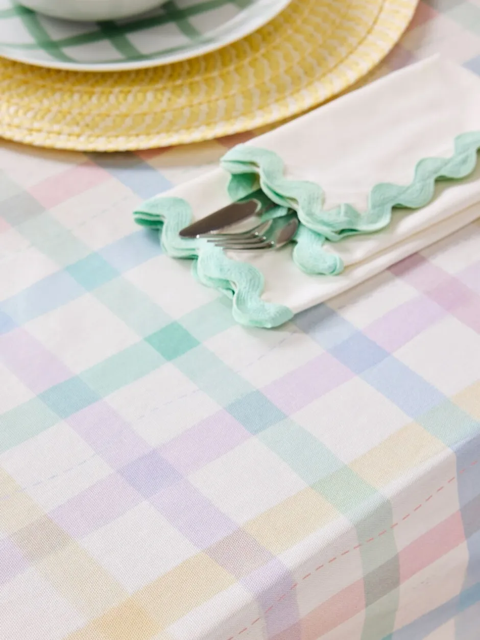 Tafellinnen En Placemats |Tafelgerei|Next Makkelijk afveegbaar geruit tafelkleed