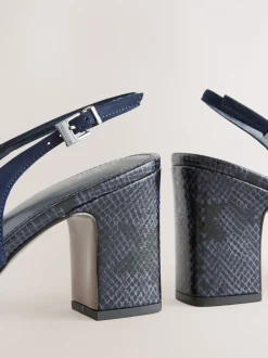 Ruimvallend En Extraruimvallend|Schoenen Met Hakken|Next - Hardware Slingback Block Heels Marineblauw