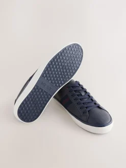 Sneakers*Next - Nette casual sneakers met zijstreep Marineblauw
