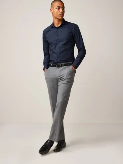Formele Overhemden|Shirts|Next - Slim Fit - Strijkvrij net overhemd met enkele manchet Marineblauw