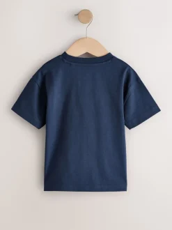 T-Shirts|Tops|Next Marineblauw brandweerwagen - T-shirt met korte mouwen en applicatie (3 mnd - 7 jr)