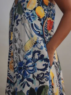 Jurken*Next - Fruit Print Volume Maxi Dress Marineblauw met bloemenprint