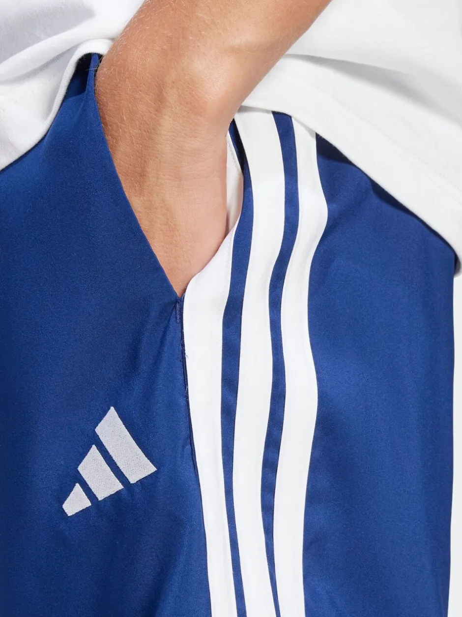 Shorts|adidas Marineblauw/wit - Essentials Chelsea shorts met 3strepen