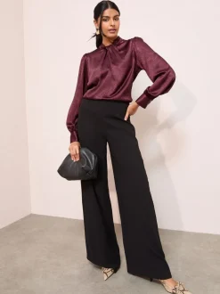 Blouses En Overhemden|Friends Like These - - Gecrushte satijnen blouse met gedraaide hals en lange mouwen Merlotrood