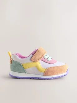 Sneakers*Next - Eerste loopschoentjes: sneakers Met verschillende kleurvlakken