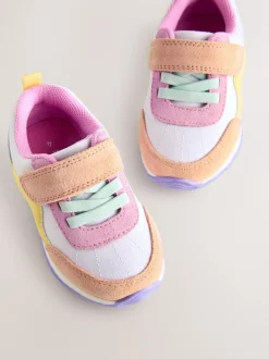 Sneakers*Next - Eerste loopschoentjes: sneakers Met verschillende kleurvlakken