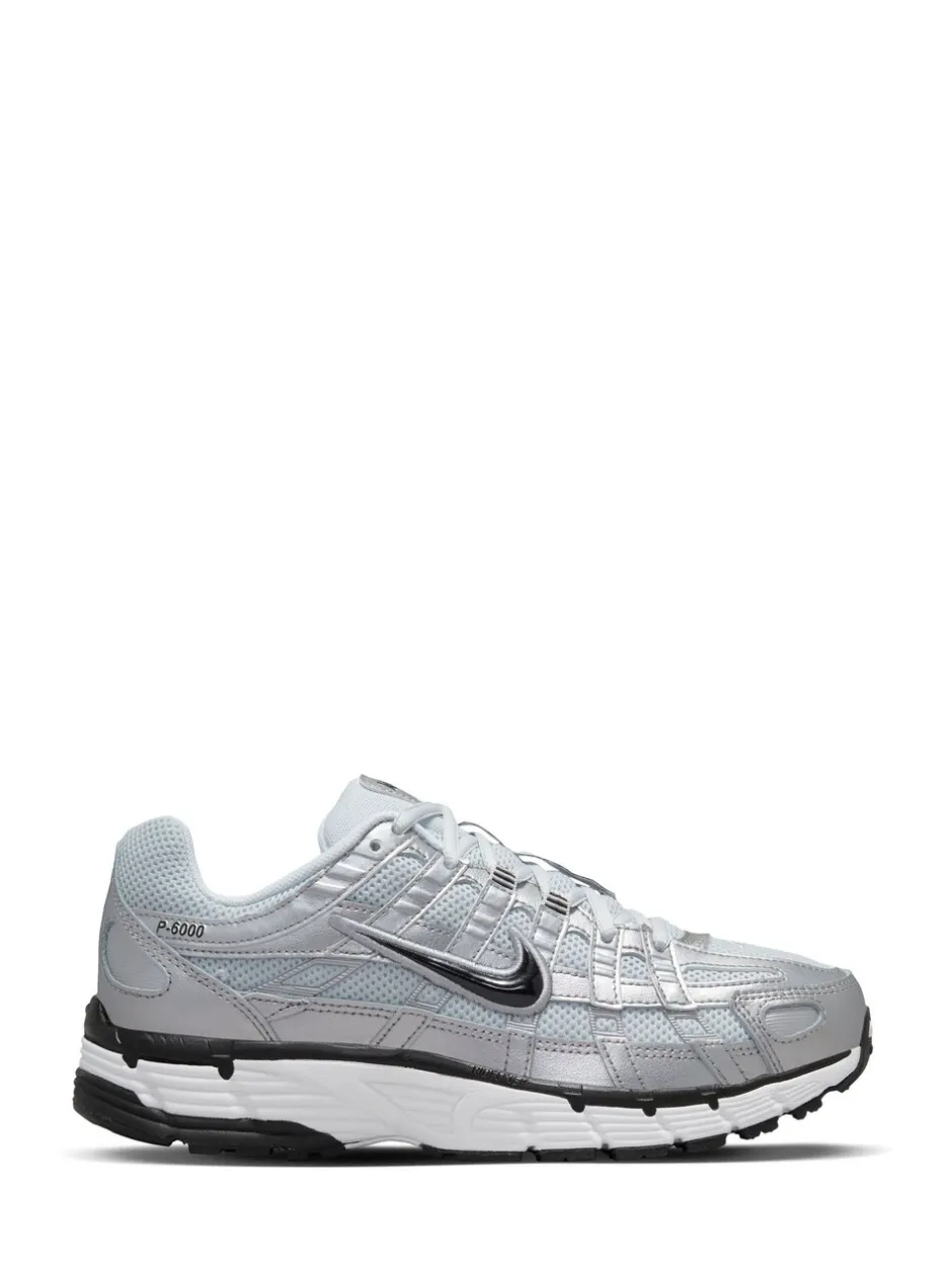 Sneakers|Nike Metallic zilver - P6000 Trainers