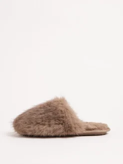 Pantoffels*Lipsy - Faux Fur Ultra Fluffy Close Toe Mule Nightwear Slippers Mokka