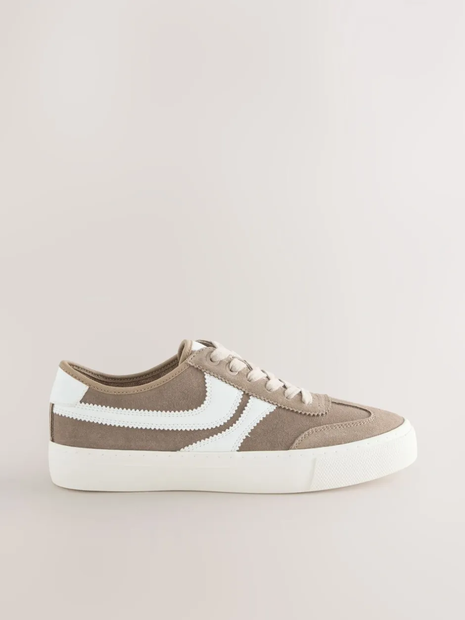 Sneakers*Next - Forever Comfort® Suede Side Stripe Skater Lace Up Trainers Mokkabruin