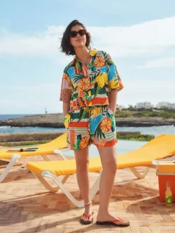Shorts*Next Multi - Broderie Summer Shorts