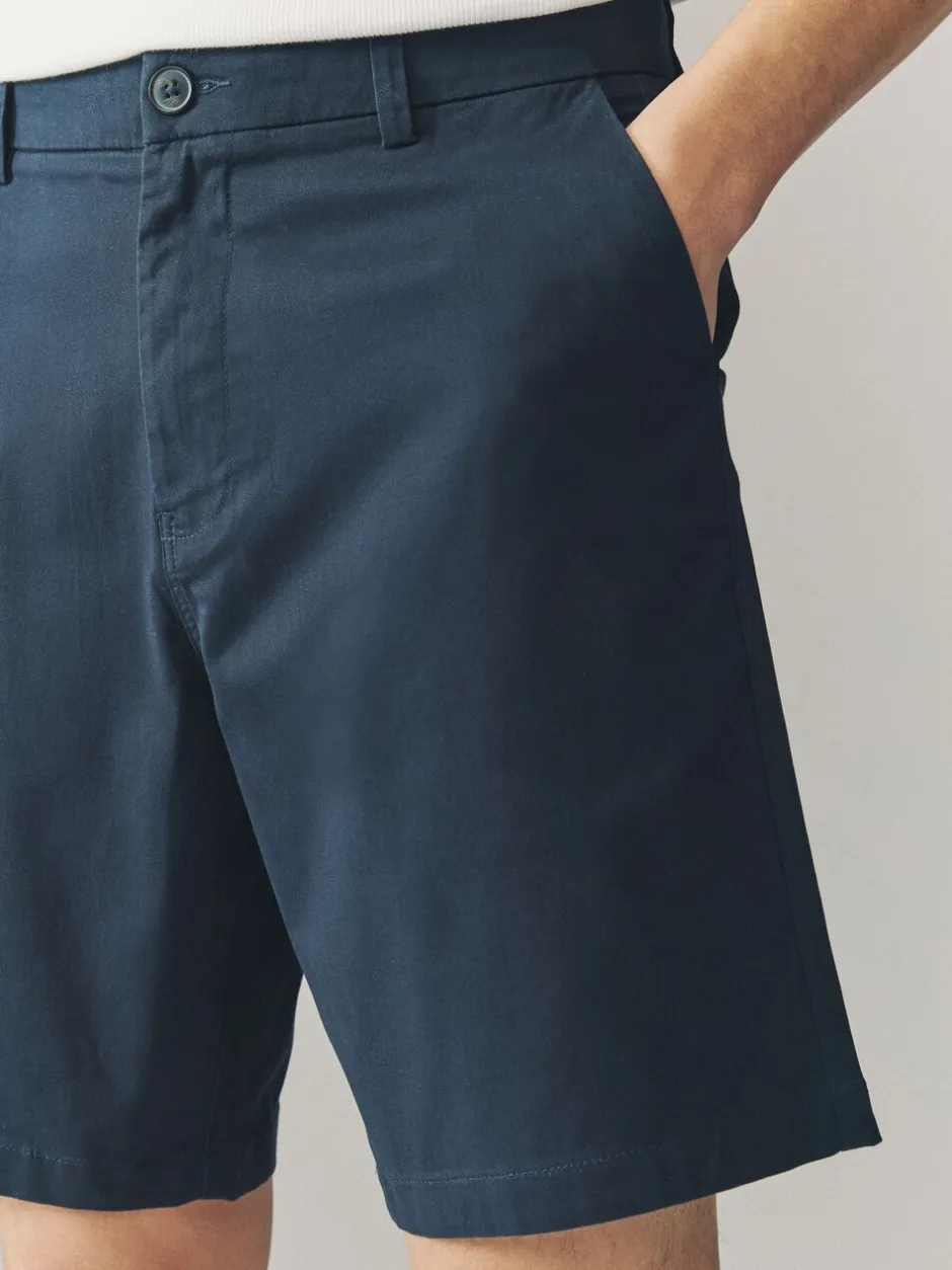 Shorts*Next Multi - Ruimvallende pasvorm. - Set van 4 chinoshorts met stretch