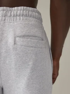 Joggingbroeken|Next - Verpakking van 3 slim-fit jersey joggingbroeken met hoog katoengehalte Multi