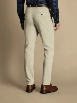 Formele Broek*Charles Tyrwhitt - Classic Fit ultimate chino zonder plooien Natuurlijk