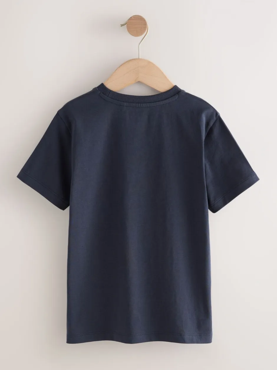 T-Shirts|Tops|Next Navy Digi Happy Face - T-shirt met normale pasvorm, korte mouwen en all-over print (3-16jr)