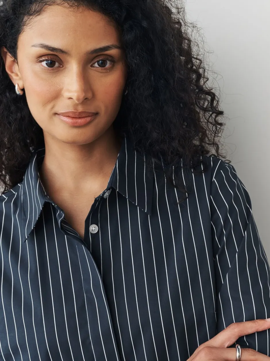 Blouses En Overhemden|Next - Fitted Stretch Essential Long Sleeve Shirts 2 Pack Navy Stripe/Burgundy Stripe