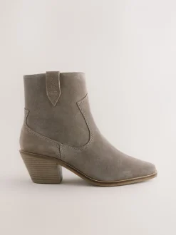 Ruimvallend En Extraruimvallend|Boots*Next - Cowboy Block Heel Ankle Boots Nertsgrijs/bruin