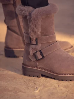 Ruimvallend En Extraruimvallend*Next - Faux Fur Double Buckle Ankle Boots Nertsgrijs/bruin