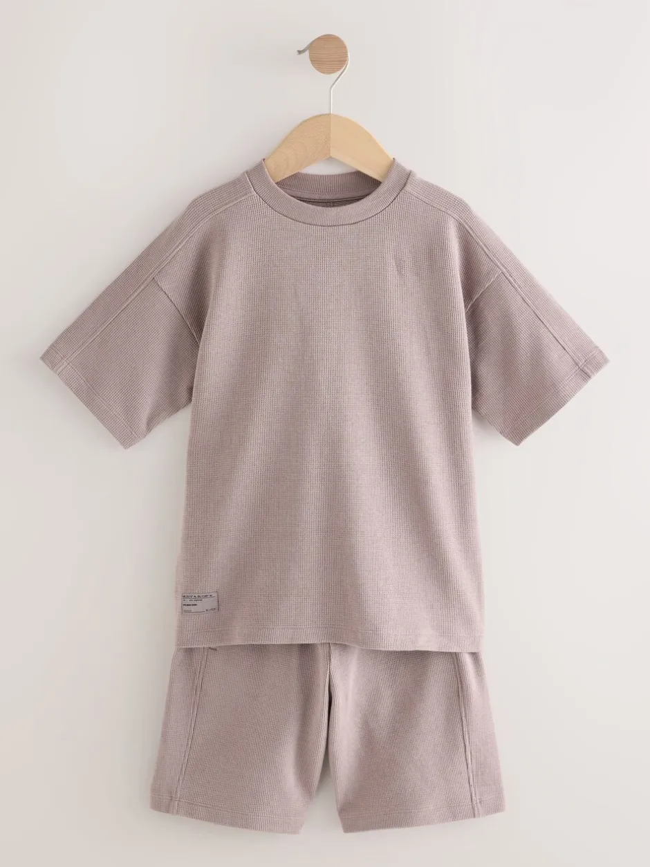 Sets En Outfits|Shorts*Next - Set van T-shirt met textuur en korte mouwen en shorts (3 - 16 jr) Nertsgrijs/bruin