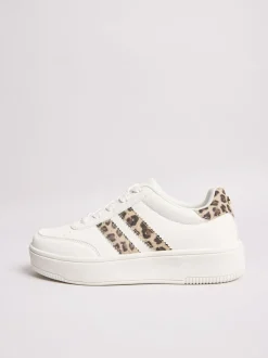 Sneakers|Lipsy Neutraal - Faux suède sportschoen met dikke zool