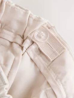 Gelegenheidskleding|Kostuums En Herenvesten|Next Neutraal - Set met gilet, overhemd, korte broek & stropdas (3mnd-9jr)