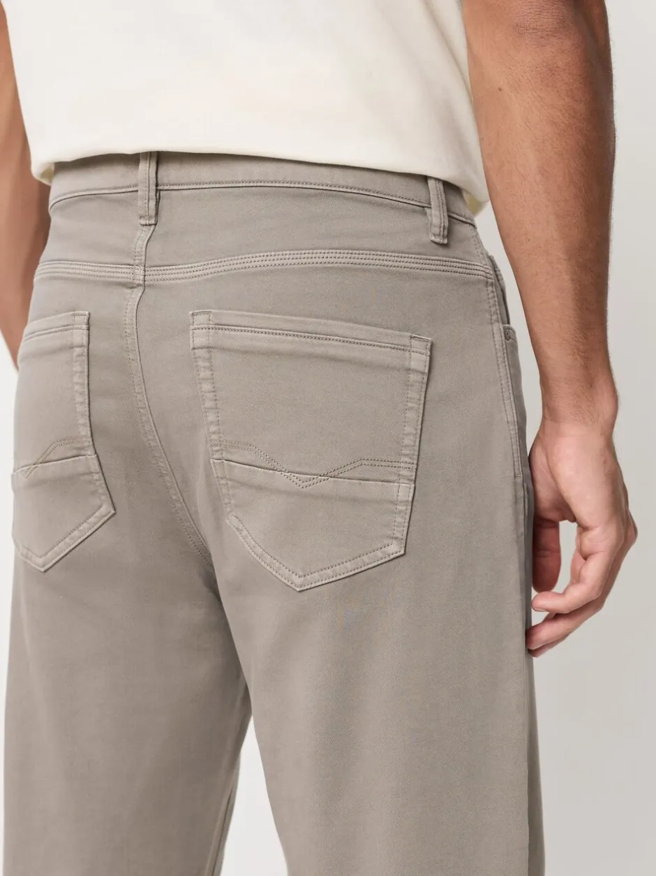 Jeans*Next - Standaard toelopende pasvorm - Comfortabele stretchjeans Neutraal