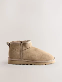 Ruimvallend En Extraruimvallend|Boots|Next - Waterafstotende enkellaarzen van imitatiebont Neutraal taupe suède