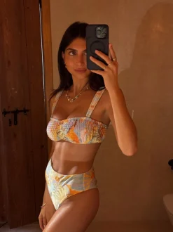 Badkleding|Never Fully Dressed gerimpelde bandeau bikinitop