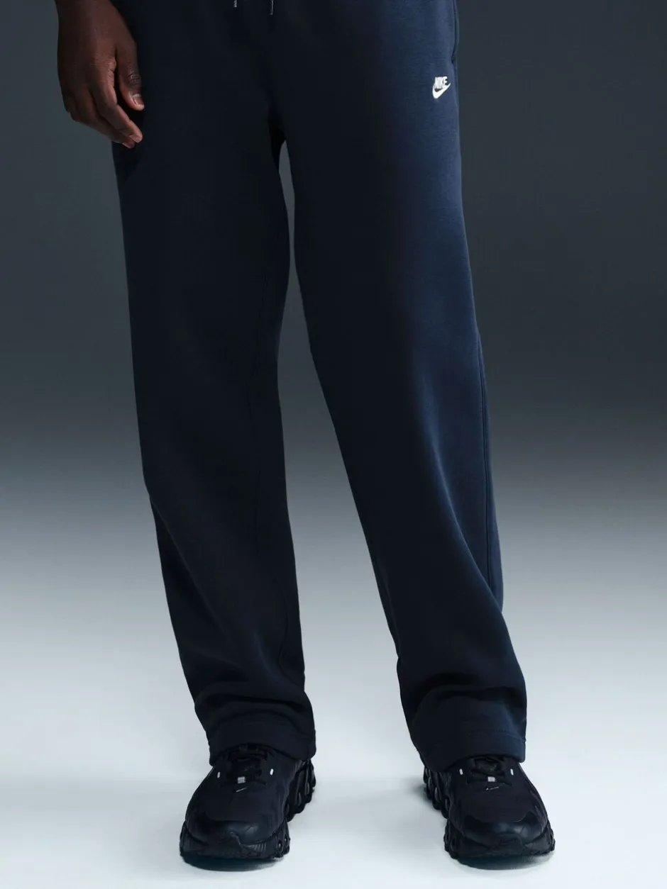 Joggingbroeken*Nike - Club Fleece joggingbroek met wijde pijpen Obsidiaan