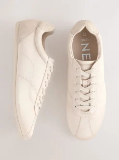 Sneakers*Next - Satijnen sneakers met veters Oesterkleurig