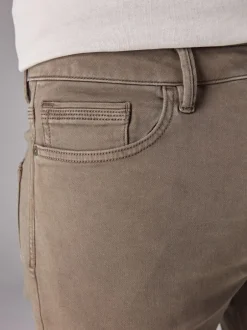 Jeans|Next Paddenstoelbruin - Slim Fit - Comfortabele stretchjeans