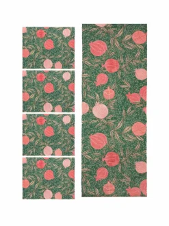 Tafellinnen En Placemats *Paoletti - Set van 4 kersttafelplacemats in paarsrood plus grote tafelloper