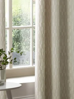 Gordijnen|Gordijnen*Paoletti Manhattan Velvet Eyelet Curtains
