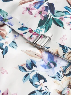 Vesten|Next Pastelgeel - Meegevend stretch-herenvest met standaard pasvorm