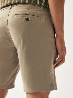 Shorts|Next - Relaxed fit - Chinoshort met stretch Pastelgeel